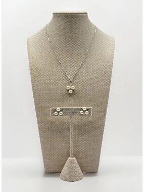 1920s Hobé Faux Pearl Leaf Necklace and Earrings Set